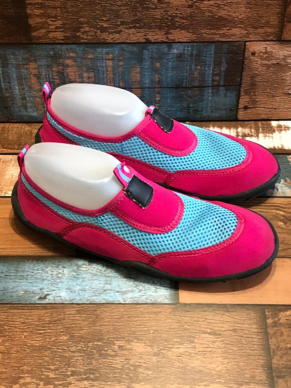 Chatties Women's Size 7/8 Water Shoes Pink